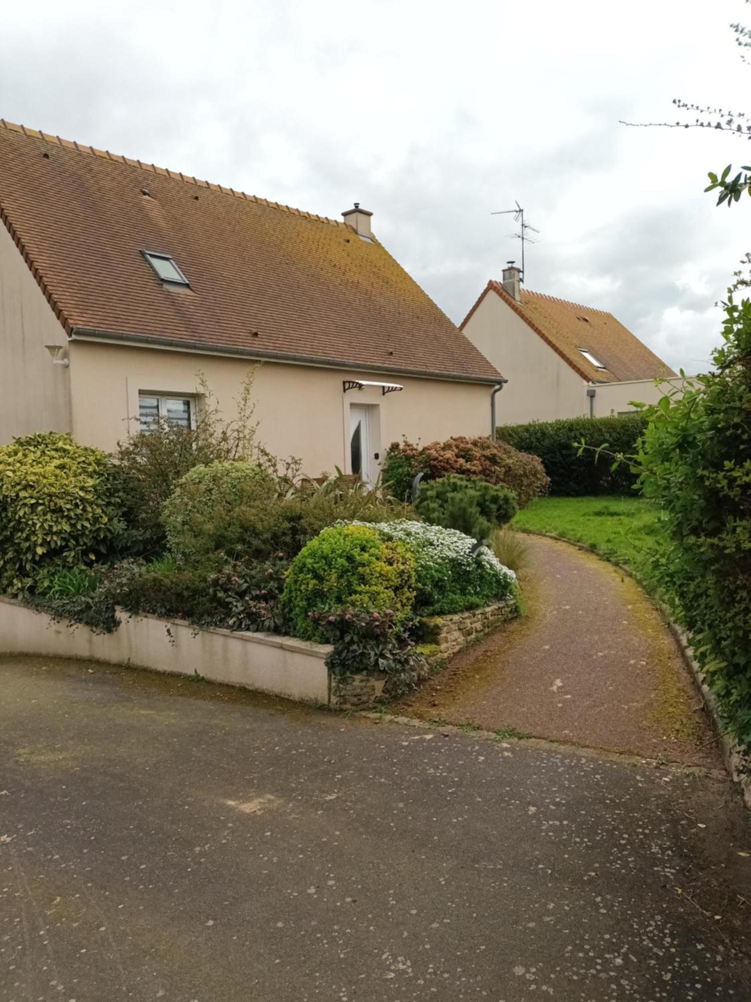 Appartement Tout Confort Le Fresne-Camilly エクステリア 写真